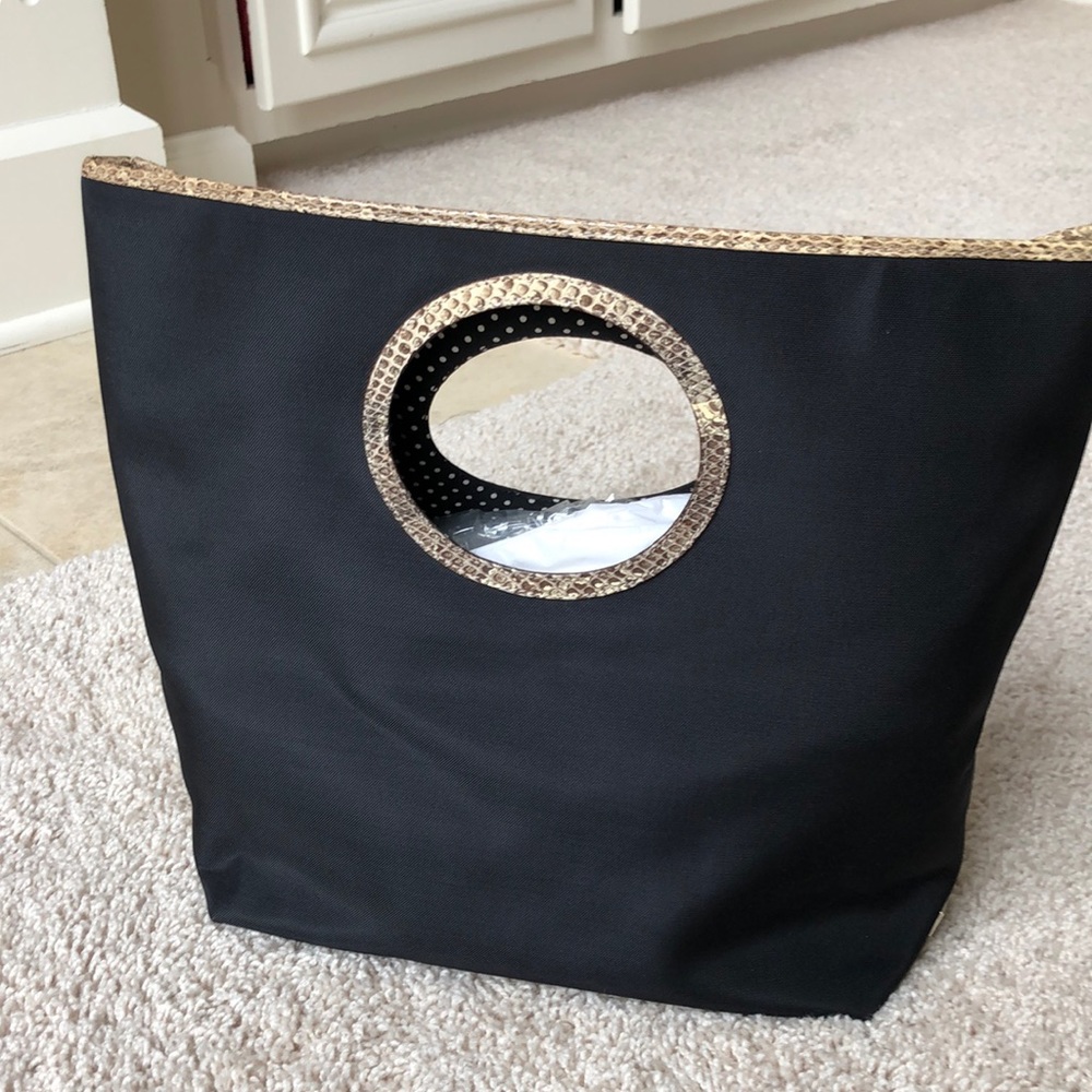 Adorable Kate Spade handbag!